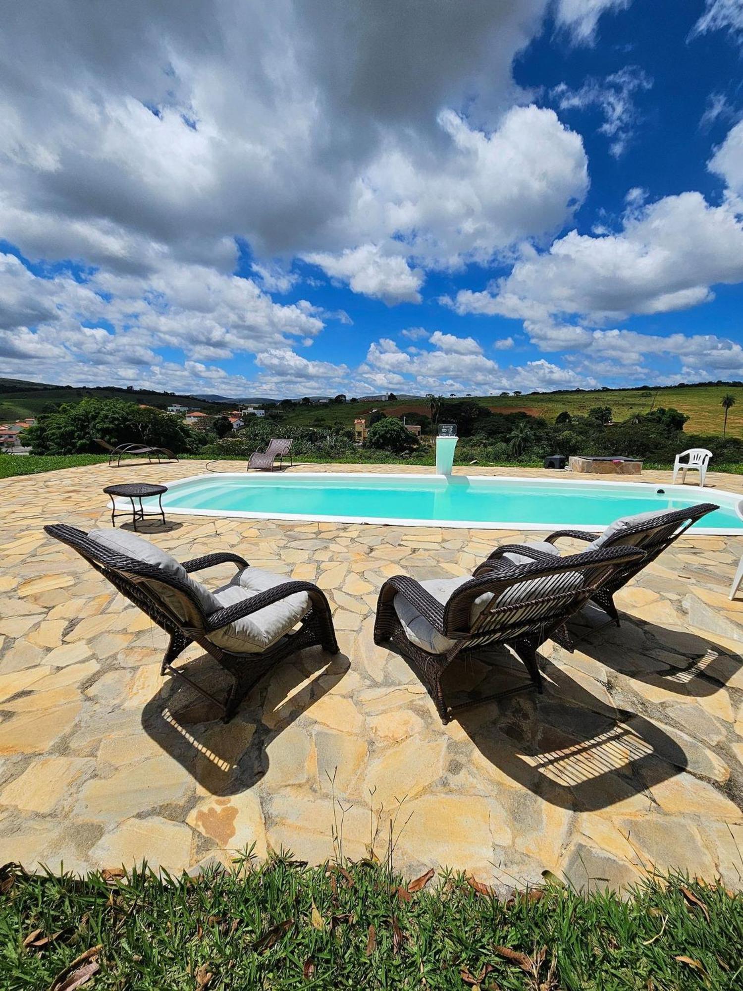 Chalés Vila Carrancas Exterior foto